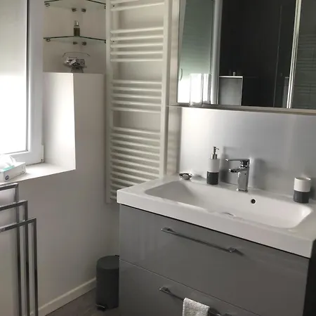 Apartamento Charming T2 Near Beach&market, T2 Près De La Et Du Marché