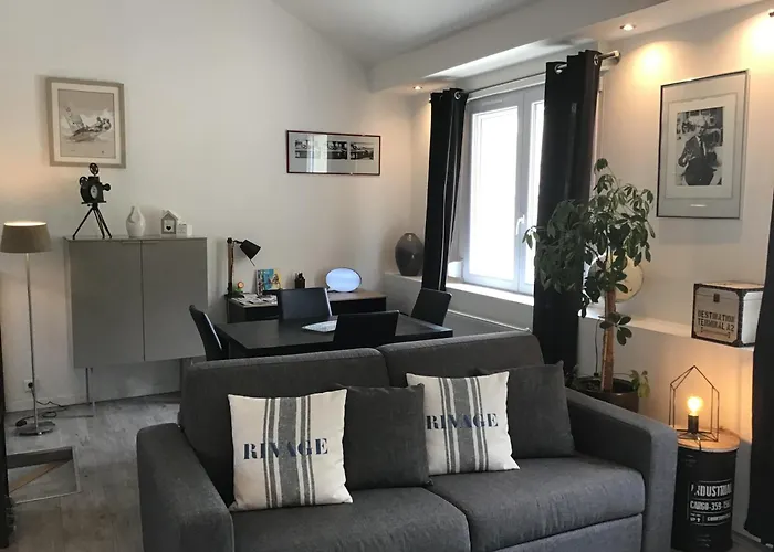 Charming T2 Near & Market, T2 Pres De La Et Du Marche Apartamento Pornichet